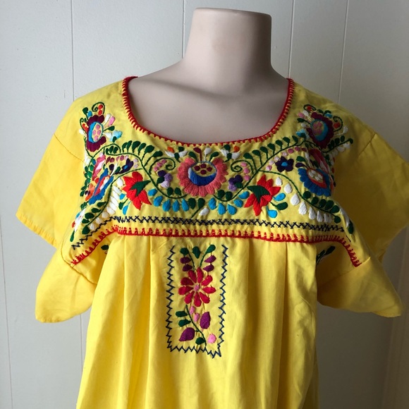 Vintage Embroidered Dress - Picture 2 of 8